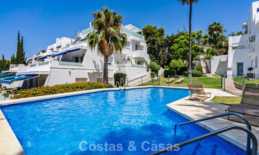 Ruim begane grond appartement in een gated complex op loopafstand van het strand en Puerto Banus, Marbella 783900
