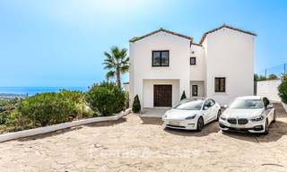 Luxueuze villa met Spaanse bouwstijl en berg- en zeezicht te koop op de New Golden Mile tussen Marbella en Estepona 784056 
