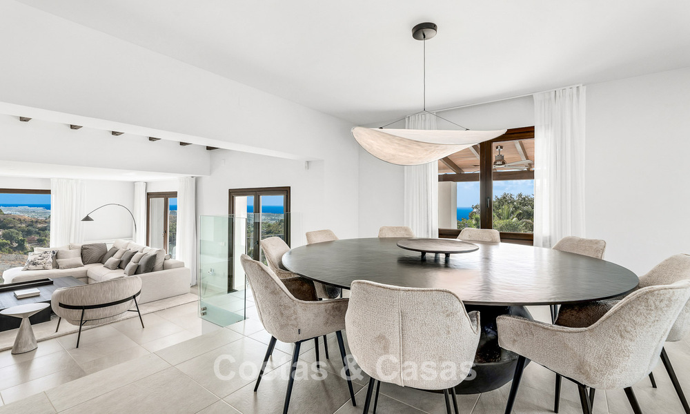 Luxueuze villa met Spaanse bouwstijl en berg- en zeezicht te koop op de New Golden Mile tussen Marbella en Estepona 784062
