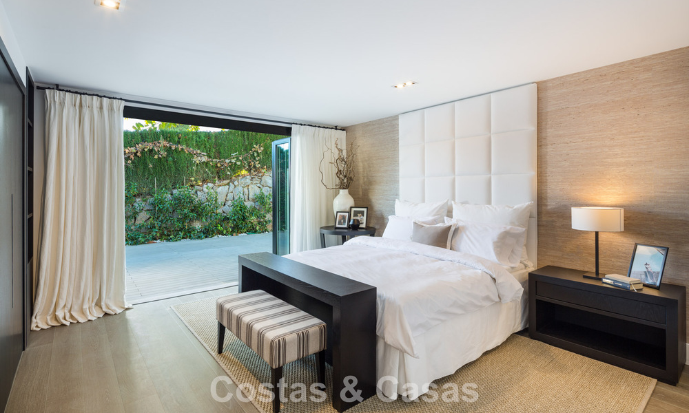 Luxueuze, moderne Mediterrane villa te koop, eerstelijns Aloha golf in Nueva Andalucia’s vallei, Marbella 784084