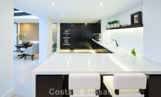 Luxueuze, moderne Mediterrane villa te koop, eerstelijns Aloha golf in Nueva Andalucia’s vallei, Marbella 784085 