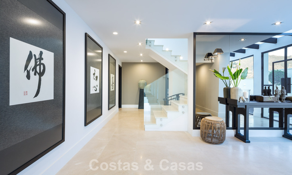 Luxueuze, moderne Mediterrane villa te koop, eerstelijns Aloha golf in Nueva Andalucia’s vallei, Marbella 784092