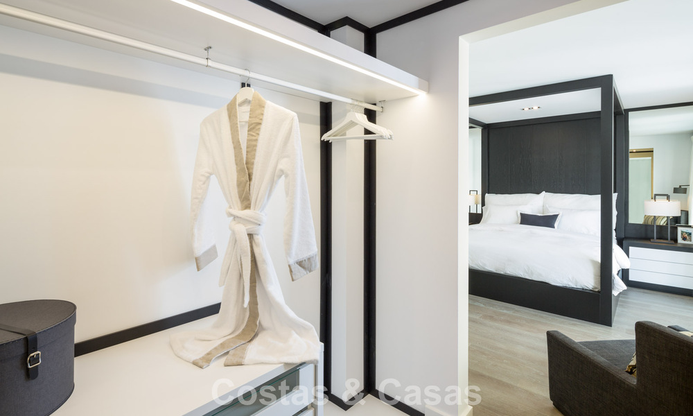 Luxueuze, moderne Mediterrane villa te koop, eerstelijns Aloha golf in Nueva Andalucia’s vallei, Marbella 784094