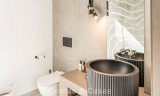 Instapklare, gemoderniseerde luxevilla te koop in het hart van Nueva Andalucia, Marbella 784129 