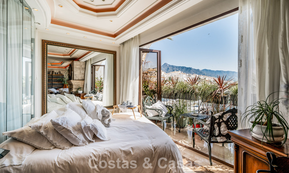 Ruim duplex appartement te koop met schitterend uitzicht, eerstelijn in de haven van Puerto Banus, Marbella 784166