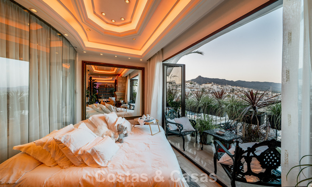 Ruim duplex appartement te koop met schitterend uitzicht, eerstelijn in de haven van Puerto Banus, Marbella 784171