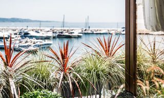 Ruim duplex appartement te koop met schitterend uitzicht, eerstelijn in de haven van Puerto Banus, Marbella 784177 
