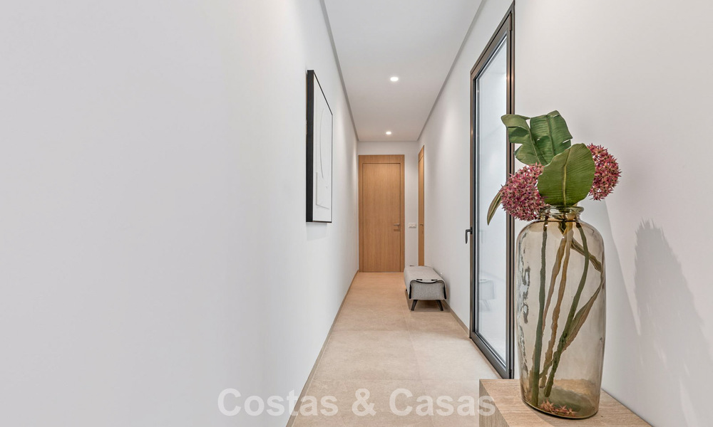 Contemporaine luxevilla te koop in de groene heuvels nabij San Pedro in Marbella - Benahavis 784327