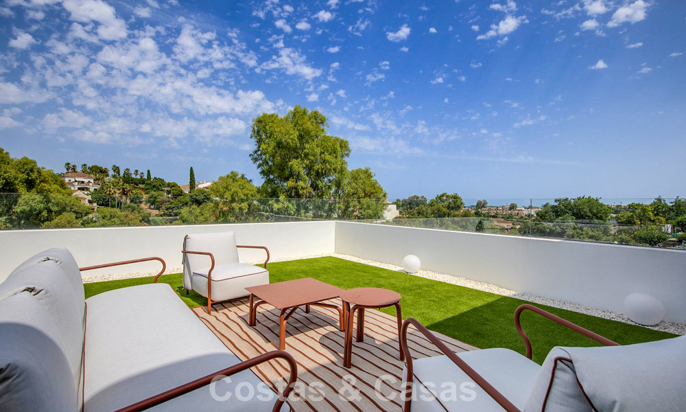 Contemporaine luxevilla te koop in de groene heuvels nabij San Pedro in Marbella - Benahavis 784360