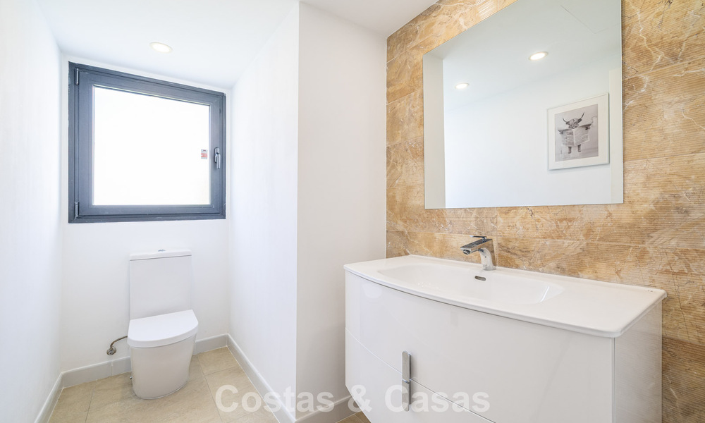 Villa met mediterrane charme en moderne touche te koop vlak bij het centrum van San Pedro, Marbella 784405
