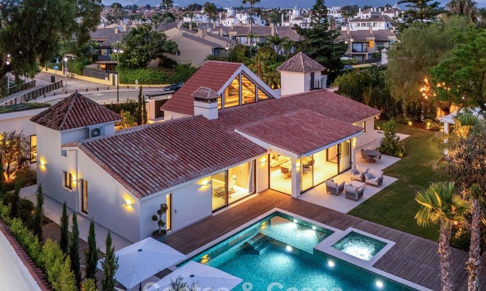 Exclusieve, gelijkvloerse villa te koop op een steenworp van het strand en voorzieningen in San Pedro en Puerto Banus, Marbella 784431
