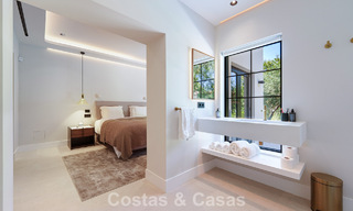Exclusieve, gelijkvloerse villa te koop op een steenworp van het strand en voorzieningen in San Pedro en Puerto Banus, Marbella 784451 