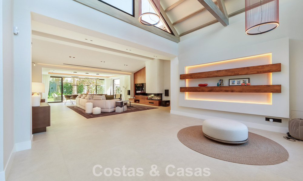 Exclusieve, gelijkvloerse villa te koop op een steenworp van het strand en voorzieningen in San Pedro en Puerto Banus, Marbella 784458