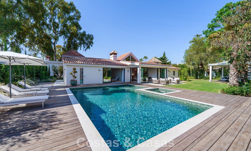 Exclusieve, gelijkvloerse villa te koop op een steenworp van het strand en voorzieningen in San Pedro en Puerto Banus, Marbella 784471