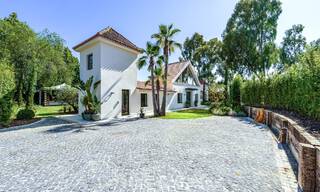 Exclusieve, gelijkvloerse villa te koop op een steenworp van het strand en voorzieningen in San Pedro en Puerto Banus, Marbella 784476 