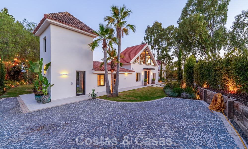 Exclusieve, gelijkvloerse villa te koop op een steenworp van het strand en voorzieningen in San Pedro en Puerto Banus, Marbella 784483