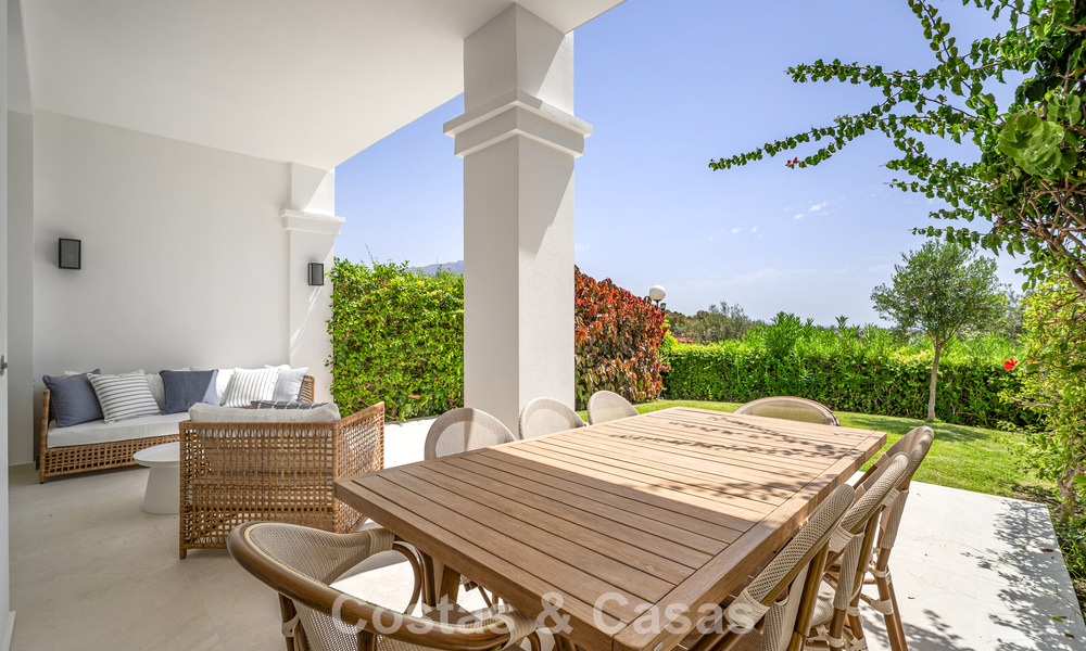 Schitterend gerenoveerd herenhuis te koop eerstelijns La Quinta golf in Marbella - Benahavis 784542