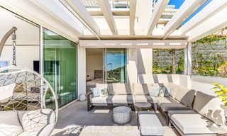 Contemporain luxe appartement met zeezicht te koop in een boutique complex nabij Marbella stad 784597 