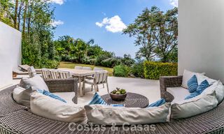 Contemporain luxe appartement met zeezicht te koop in een boutique complex nabij Marbella stad 784609 