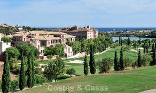 Appartementen te koop in Four Seasons in Los Flamingos Golf, Benahavis - Marbella 784505 