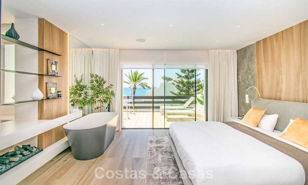 Hoogwaardig gerenoveerde strandwoning met prachtig zeezicht te koop op de Golden Mile van Marbella 784711