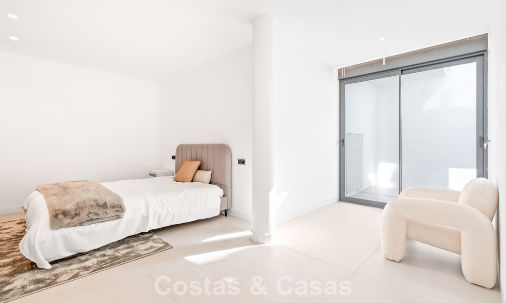 Vernieuwbouwwoningen te koop op loopafstand v/e golfclub, New Golden Mile tussen Marbella en Estepona 784743