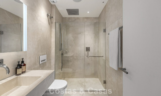 Duplex appartement met villa-allure te koop in een luxueus complex in La Quinta, Marbella - Benahavis 784870 