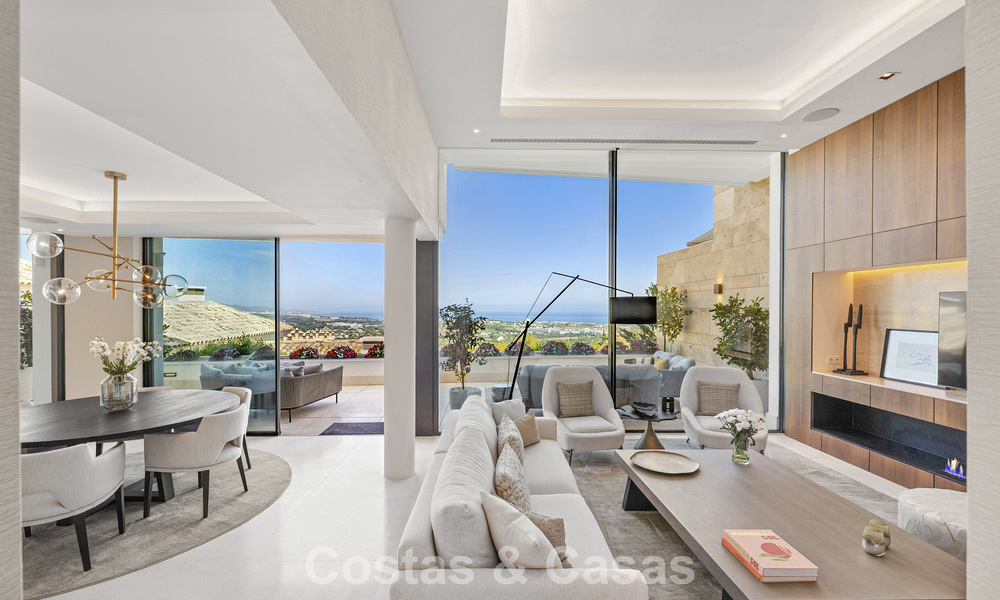 Duplex appartement met villa-allure te koop in een luxueus complex in La Quinta, Marbella - Benahavis 784873