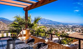 Instapklaar, luxe penthouse met panoramische zichten op golf, zee en bergen te koop in Benahavis - Marbella 784823 