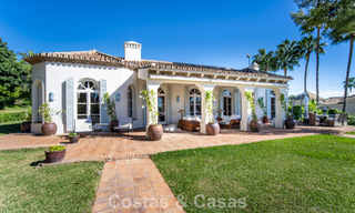 Prachtige, mediterrane luxevilla te koop in een afgeschermde urbanisatie op de Golden Mile van Marbella 785105 