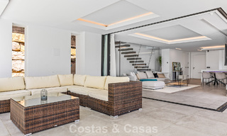 Instapklare, contemporaine luxevilla te koop aan de golfbaan op de New Golden Mile, Marbella - Estepona 785138 