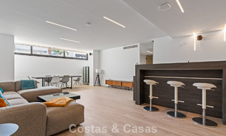 Instapklare, contemporaine luxevilla te koop aan de golfbaan op de New Golden Mile, Marbella - Estepona 785164 