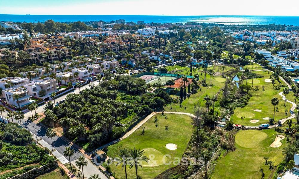 Instapklare, contemporaine luxevilla te koop aan de golfbaan op de New Golden Mile, Marbella - Estepona 785182
