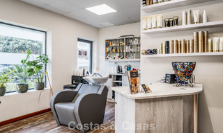 Instapklare, contemporaine luxevilla te koop aan de golfbaan op de New Golden Mile, Marbella - Estepona 785192 