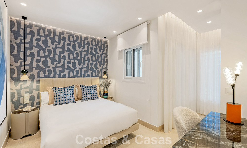 Luxe appartement met zeezicht te koop in een exclusief strandcomplex op de New Golden Mile tussen Marbella en Estepona 785216