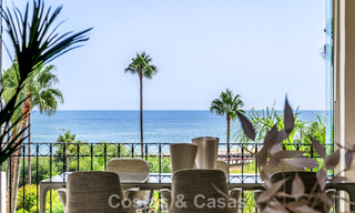 Luxe appartement met zeezicht te koop in een exclusief strandcomplex op de New Golden Mile tussen Marbella en Estepona 785222 