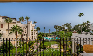 Luxe appartement met zeezicht te koop in een exclusief strandcomplex op de New Golden Mile tussen Marbella en Estepona 785243 