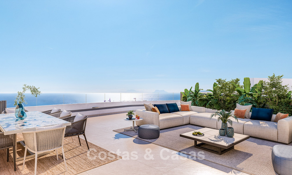 Lancering! Innovatieve off-plan appartementen met panoramisch berg- en zeezicht te koop nabij Estepona centrum 785256