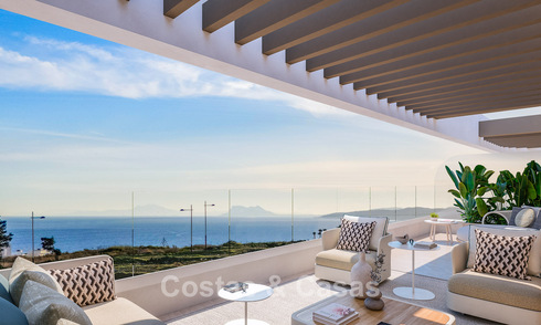 Lancering! Innovatieve off-plan appartementen met panoramisch berg- en zeezicht te koop nabij Estepona centrum 785257