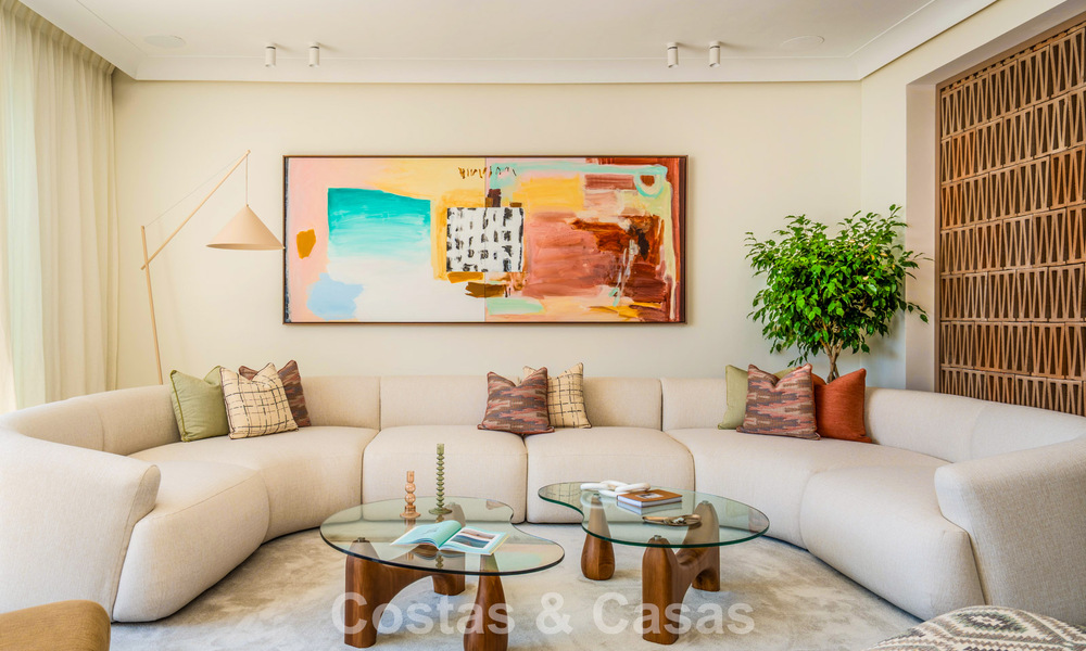 Luxueuze strandwoning met open zeezicht te koop, direct aan het strand op de prestigieuze Golden Mile van Marbella 785354