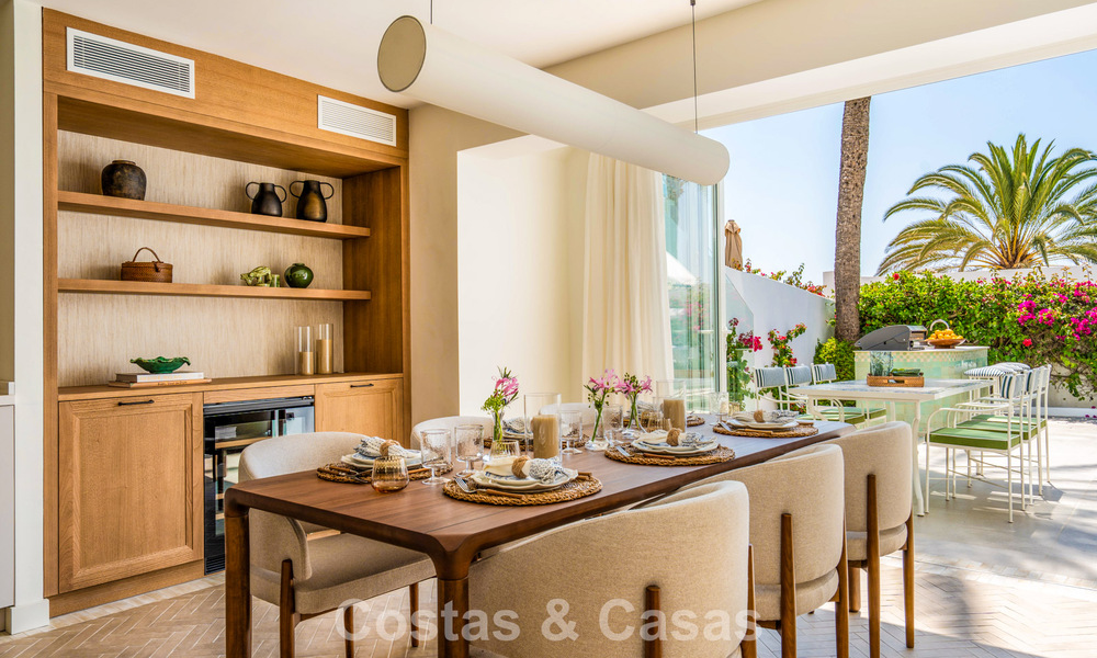 Luxueuze strandwoning met open zeezicht te koop, direct aan het strand op de prestigieuze Golden Mile van Marbella 785358