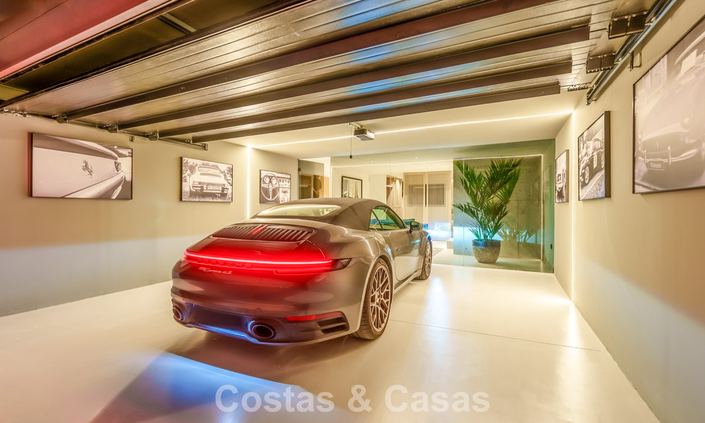 Prestigieus townhouse te koop in een exclusief wooncomplex op de Golden Mile van Marbella 785400