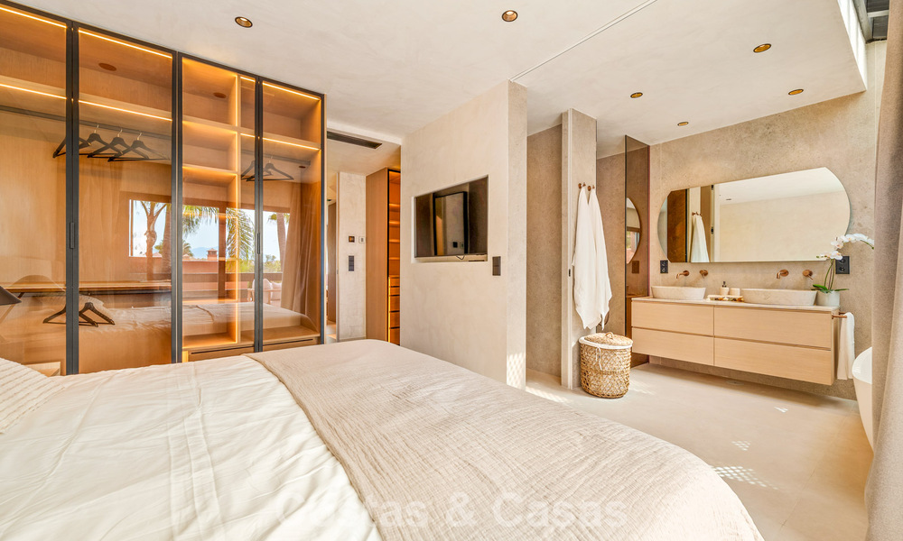 Prestigieus townhouse te koop in een exclusief wooncomplex op de Golden Mile van Marbella 785420