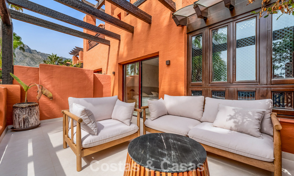 Prestigieus townhouse te koop in een exclusief wooncomplex op de Golden Mile van Marbella 785424