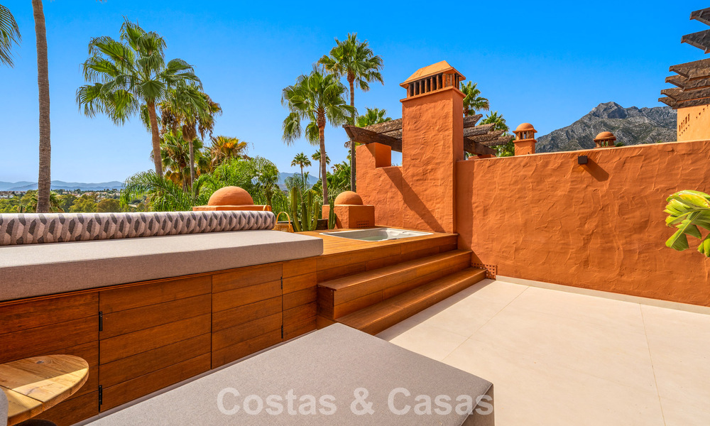 Prestigieus townhouse te koop in een exclusief wooncomplex op de Golden Mile van Marbella 785432