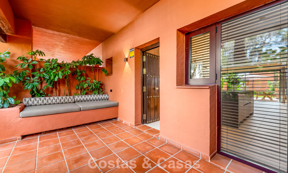 Prestigieus townhouse te koop in een exclusief wooncomplex op de Golden Mile van Marbella 785448