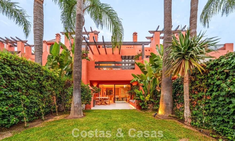 Prestigieus townhouse te koop in een exclusief wooncomplex op de Golden Mile van Marbella 785451