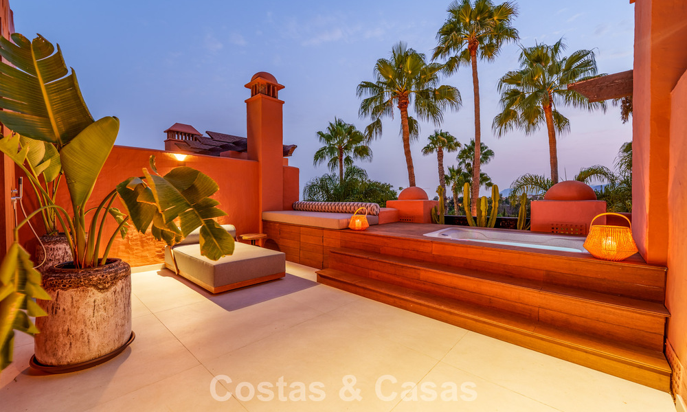 Prestigieus townhouse te koop in een exclusief wooncomplex op de Golden Mile van Marbella 785454