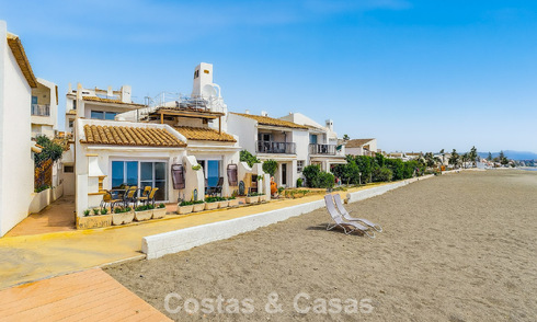 Ruime, instapklare woning met zeezicht te koop, grenzend aan het strand, nabij Estepona stad 785470