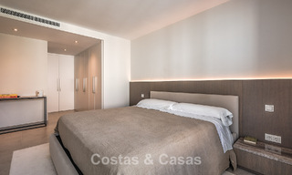 Eigentijds luxe penthouse met ruim dakterras te koop dicht bij alle voorzieningen en het centrum van San Pedro, Marbella 785502 